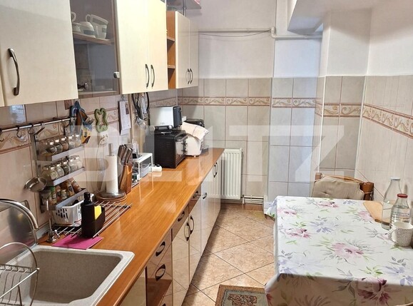 Apartament de vânzare 3 camere Micro 12 - 136609AV | BLITZ Târgoviște | Poza5