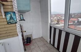 Apartament 3 camere,80 mp ,Moreni