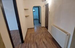 Apartament 3 camere,80 mp ,Moreni