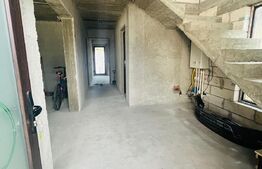 Casa 5 camere,180 mp utili +1000 mp teren,Bucsani