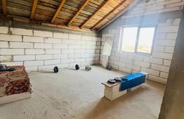 Casa 5 camere,180 mp utili +1000 mp teren,Bucsani