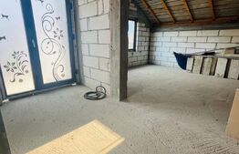 Casa 5 camere,180 mp utili +1000 mp teren,Bucsani