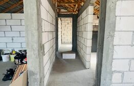 Casa 5 camere,180 mp utili +1000 mp teren,Bucsani