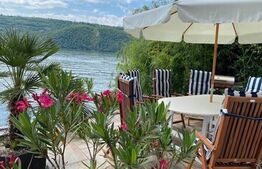 Pensiune 6 camere, 307 mp utili + 443 teren, Clisura Dunarii