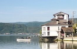 Pensiune 6 camere, 307 mp utili + 443 teren, Clisura Dunarii