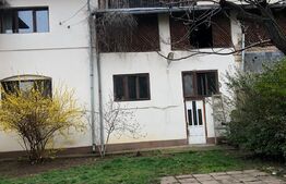 Casa individuala  212 mp,teren 1165 mp si anexe , Ultracentral