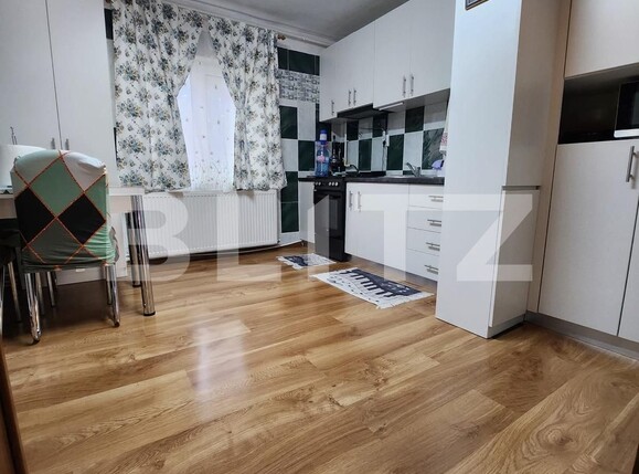 Apartament de vânzare 4 camere Micro 4 - 137843AV | BLITZ Târgoviște | Poza1