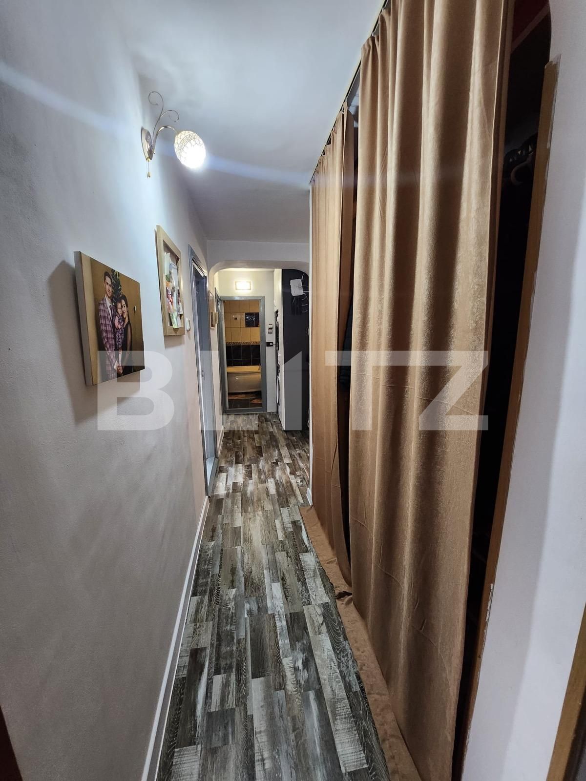 Apartament de vânzare 4 camere Micro 4 - 137843AV | BLITZ Târgoviște | Poza5