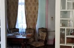 Vilă Ultracentral  7 camere , 220mp construiti/550mp teren Targoviste