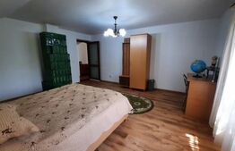 Vila 6 camere,241 mp utili +5813 teren, 17 km Targoviste 