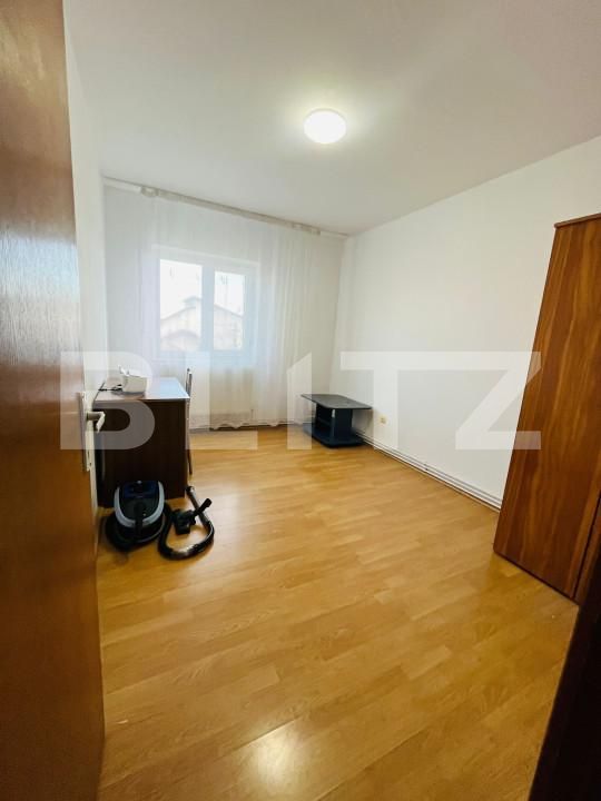 Apartament de vânzare 4 camere Micro 3 - 141011AV | BLITZ Târgoviște | Poza3