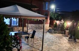 Vilă de vanzare sau la schimb cu Apartament 3 camere. Micro 4