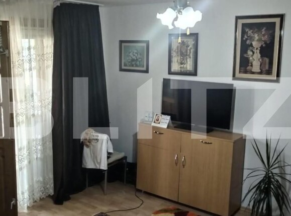 Apartament de vânzare 3 camere Micro 4 - 141238AV | BLITZ Târgoviște | Poza2