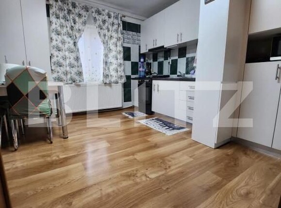 Apartament de vânzare 4 camere Micro 4 - 141248AV | BLITZ Târgoviște | Poza1