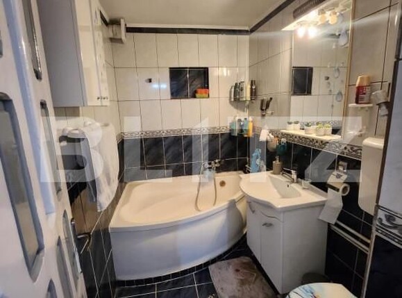 Apartament de vânzare 4 camere Micro 4 - 141248AV | BLITZ Târgoviște | Poza7