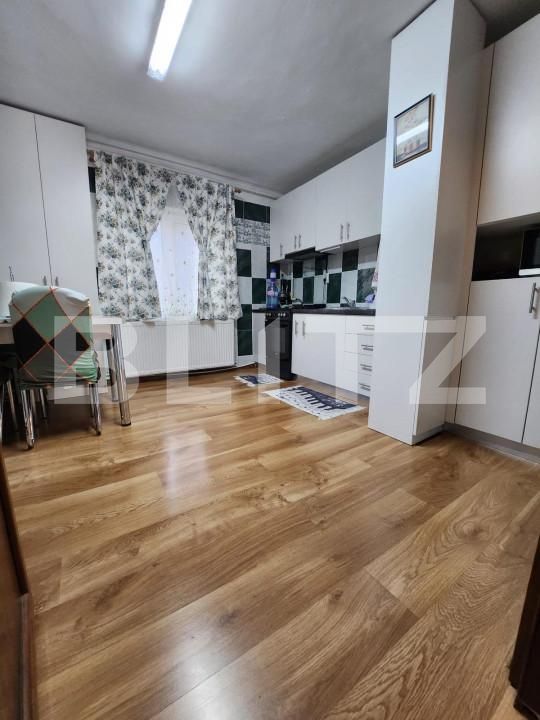 Apartament de vânzare 4 camere Micro 4 - 141248AV | BLITZ Târgoviște | Poza1