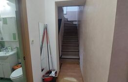 Garsoniera mansardata, 90 mp utili, zona Centrala