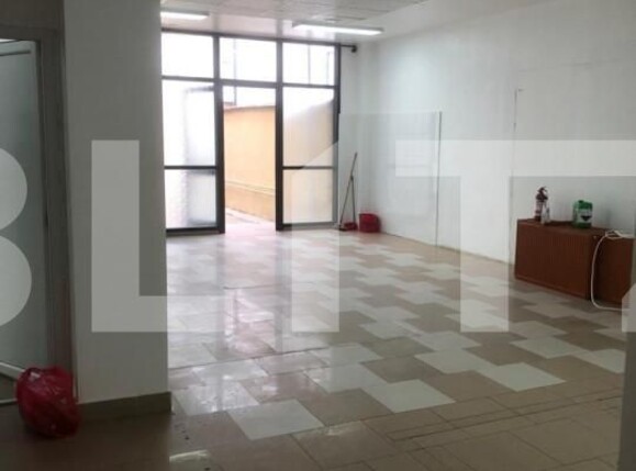 Spațiu comercial de închiriat Central - 141411SIC | BLITZ Târgoviște | Poza3