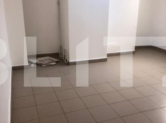 Spațiu comercial de închiriat Central - 141411SIC | BLITZ Târgoviște | Poza9