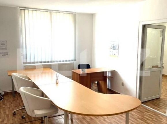 Spațiu birouri de închiriat Nord - 141432SIB | BLITZ Târgoviște | Poza1