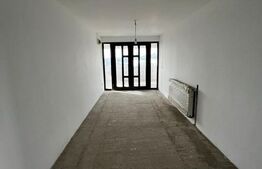 Oportunitate!!!Cladire 600 mp, teren 500 mp, Targoviste