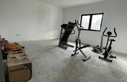 Oportunitate!!!Cladire 600 mp, teren 500 mp, Targoviste