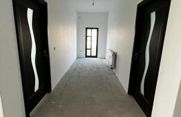 Oportunitate!!!Cladire 600 mp, teren 500 mp, Targoviste