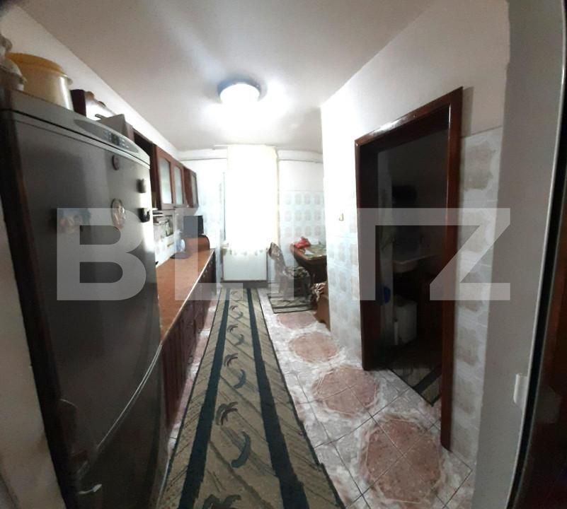 Apartament de vânzare 4 camere Micro 4 - 141460AV | BLITZ Târgoviște | Poza2