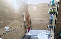 Apartament 3 camere, decomandat, 76mp, etaj 10/10, Micro 4