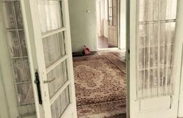 Casă individuală, 76 mp, 231mp teren Central Targoviste