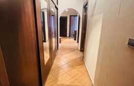 Apartament 3 camere, 67 mp, balcon, Central