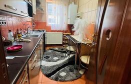 Apartament 3 camere, 67 mp, balcon, Central