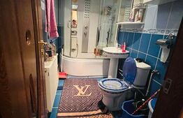 Apartament 3 camere, 67 mp, balcon, Central