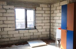 Vila cu 5 camere, 214 mp, teren de 536 mp, Targoviste-Priseaca