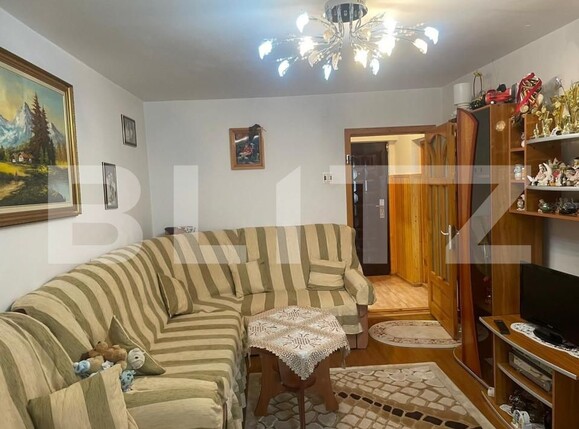 Apartament de vânzare 2 camere Micro 6 - 143417AV | BLITZ Târgoviște | Poza3
