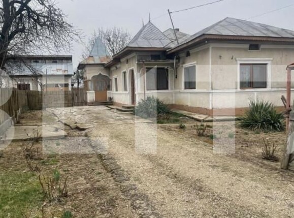Casa de vânzare 4 camere Sud - 143419CV | BLITZ Târgoviște | Poza1