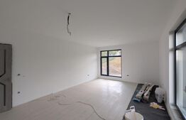 Casă pe structură metalică 3 camere  141 mp utili, teren 900mp, Razvad