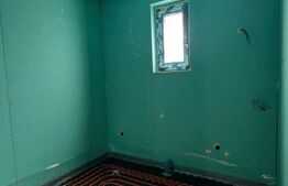  OFERTĂ Casă pe structura metalica 3 camere  144 mp utili, teren 900mp, Razvad