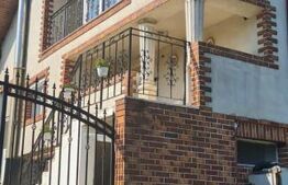 Vilă 7 camere, 240mp, 1253mp teren, Fieni