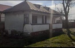 Casă bătrânească 40mp, cu teren 1470mp Finta
