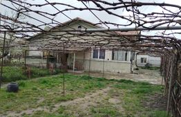 Casă familială 157mp, 1100mp teren, Moreni