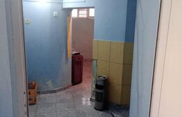 Spatiu Comercial cu apartament de 2 camere la etaj 300mp, Bezdead.