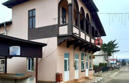 Spatiu Comercial cu apartament de 2 camere la etaj 300mp, Bezdead.