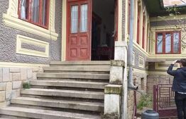 Casă/Vilă la munte 110mp utili, 5645mp teren Vârfuri