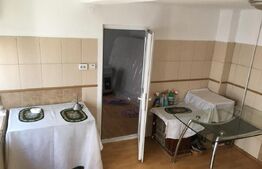 Casă 70mp utili, teren 1000mp, front stradal 10ml, Târgoviște