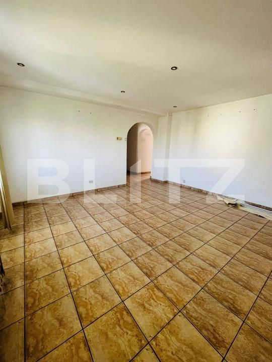 Apartament de vânzare 3 camere Micro 3 - 150159AV | BLITZ Târgoviște | Poza2