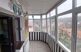 Apartament 3 camere,80 mp ,Moreni