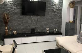 Apartament 3 camere, semidecomadat ,parter , oras  Gaesti 