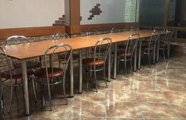 Spatiu comercial , 90 mp , zona Razvad 