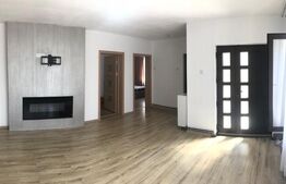 Proprietate doua case si teren 750mp, Targoviste